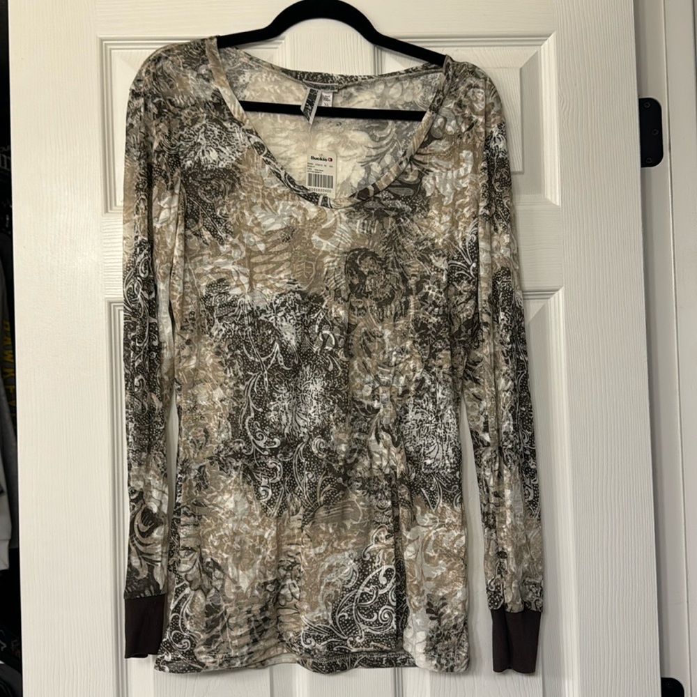 Women BKE XL stunning NWT long sleeve